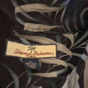 Tommy Bahama Black and Gray Tropical Shirt